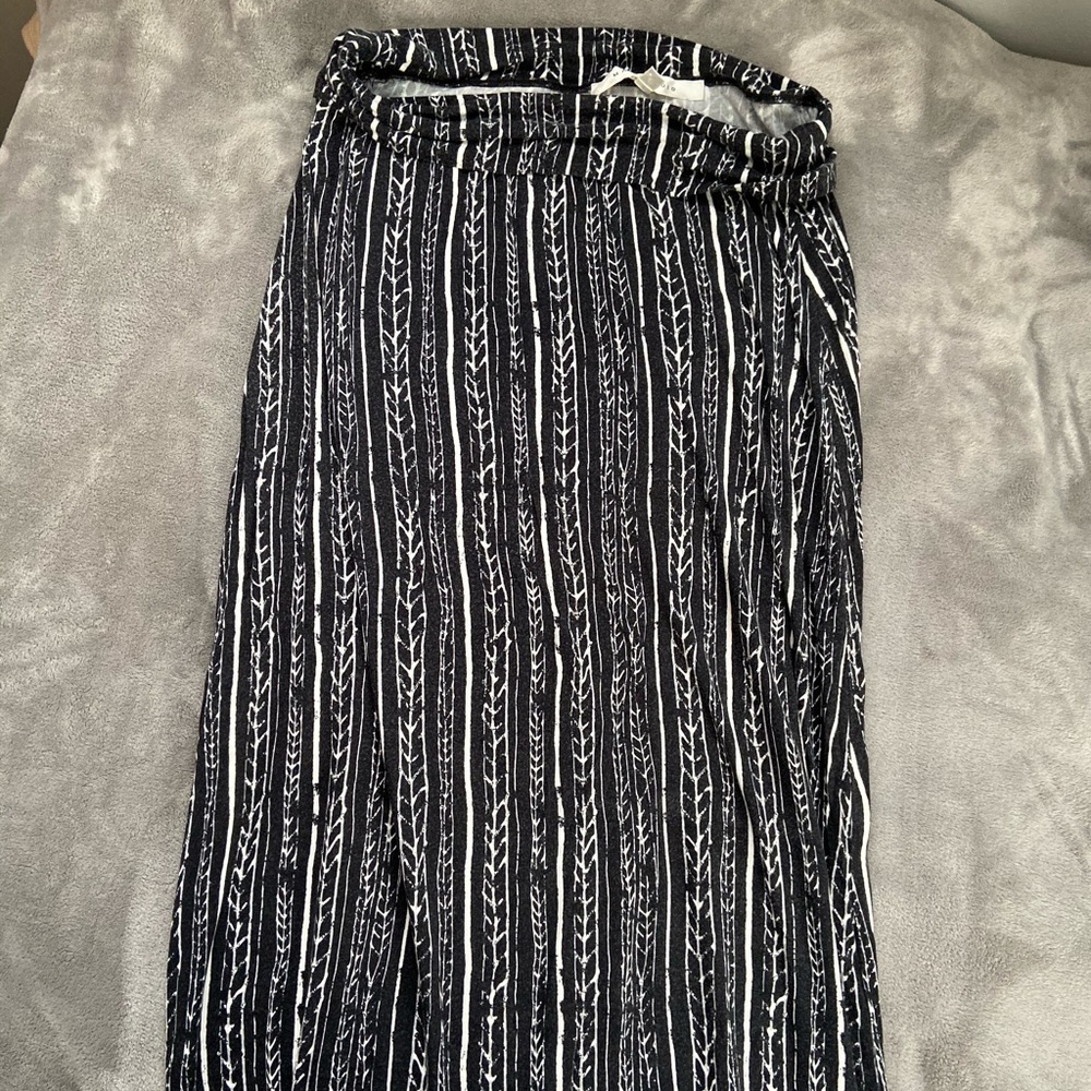 Long maxi skirt
